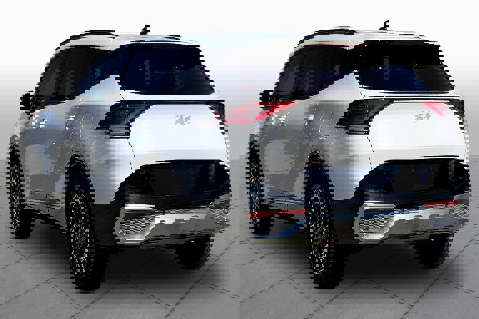 Used 2023 Kia Sportage SX image 12