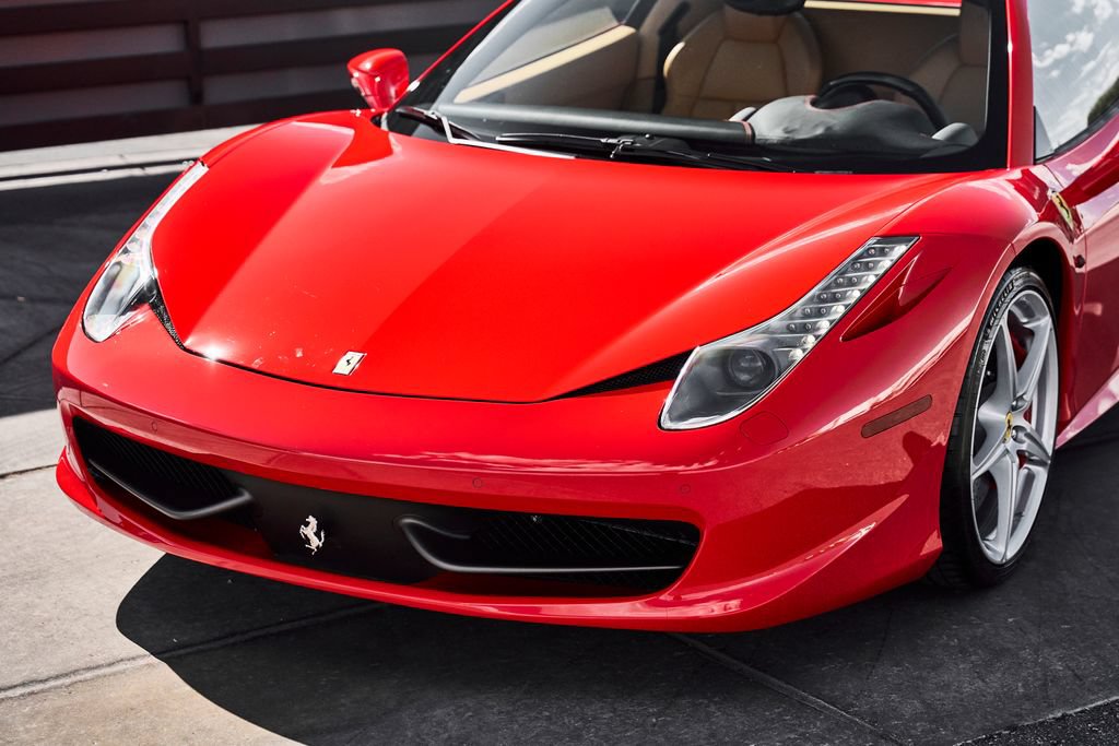 Used 2012 Ferrari 458 Spider RWD image 7