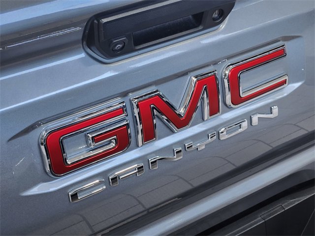 Used 2024 GMC Canyon Elevation w/ Convenience Package RWD image 9