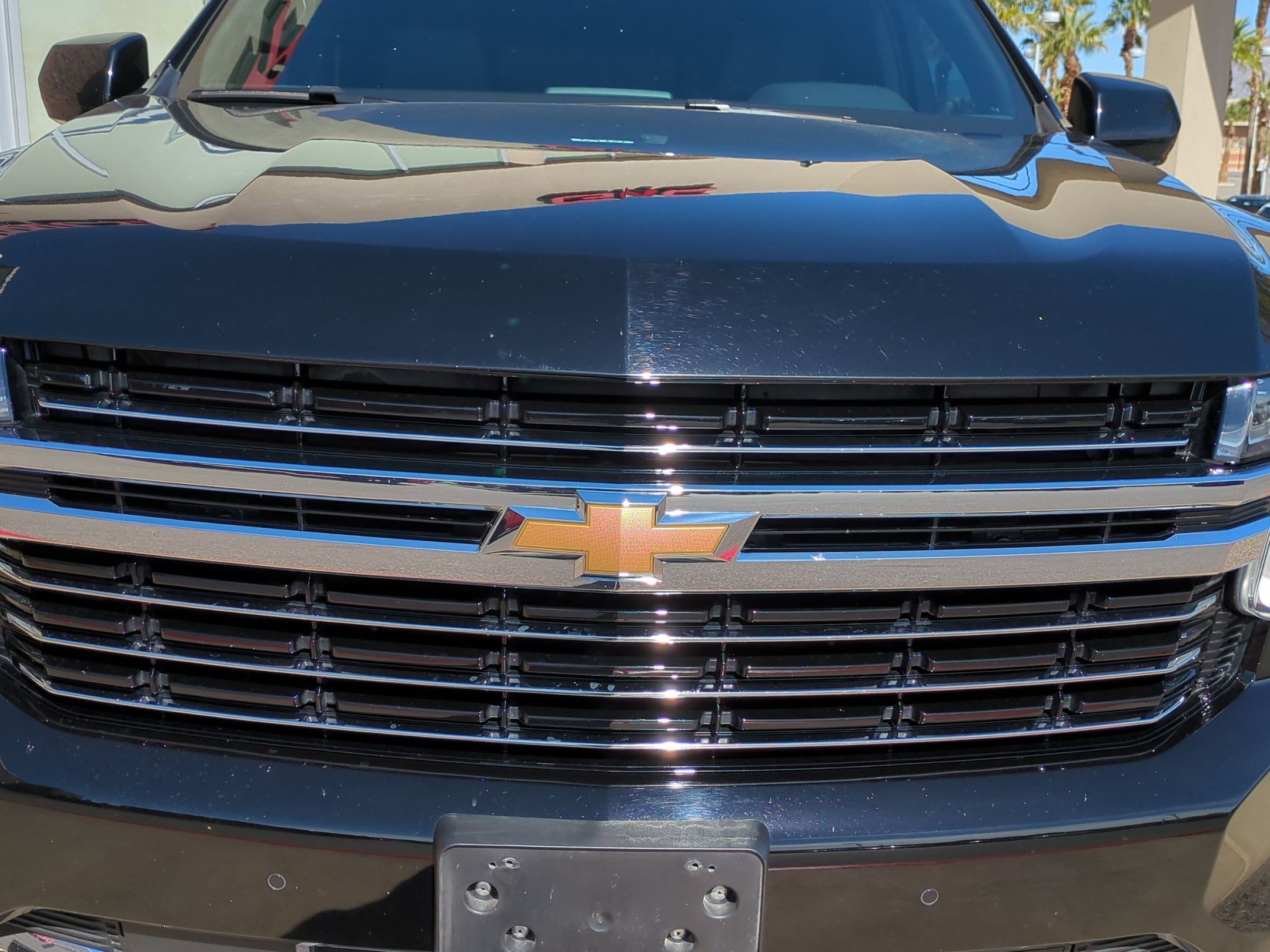 Used 2024 Chevrolet Suburban LT image 9