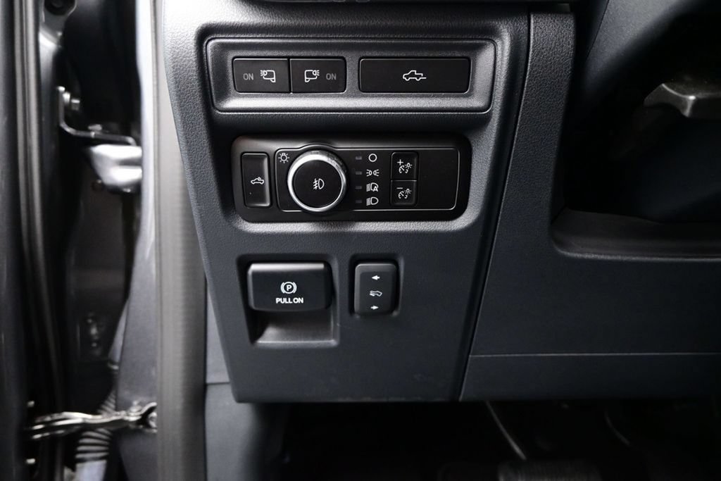 Used 2023 Ford F150 Lariat w/ Bed Utility Package RWD image 27