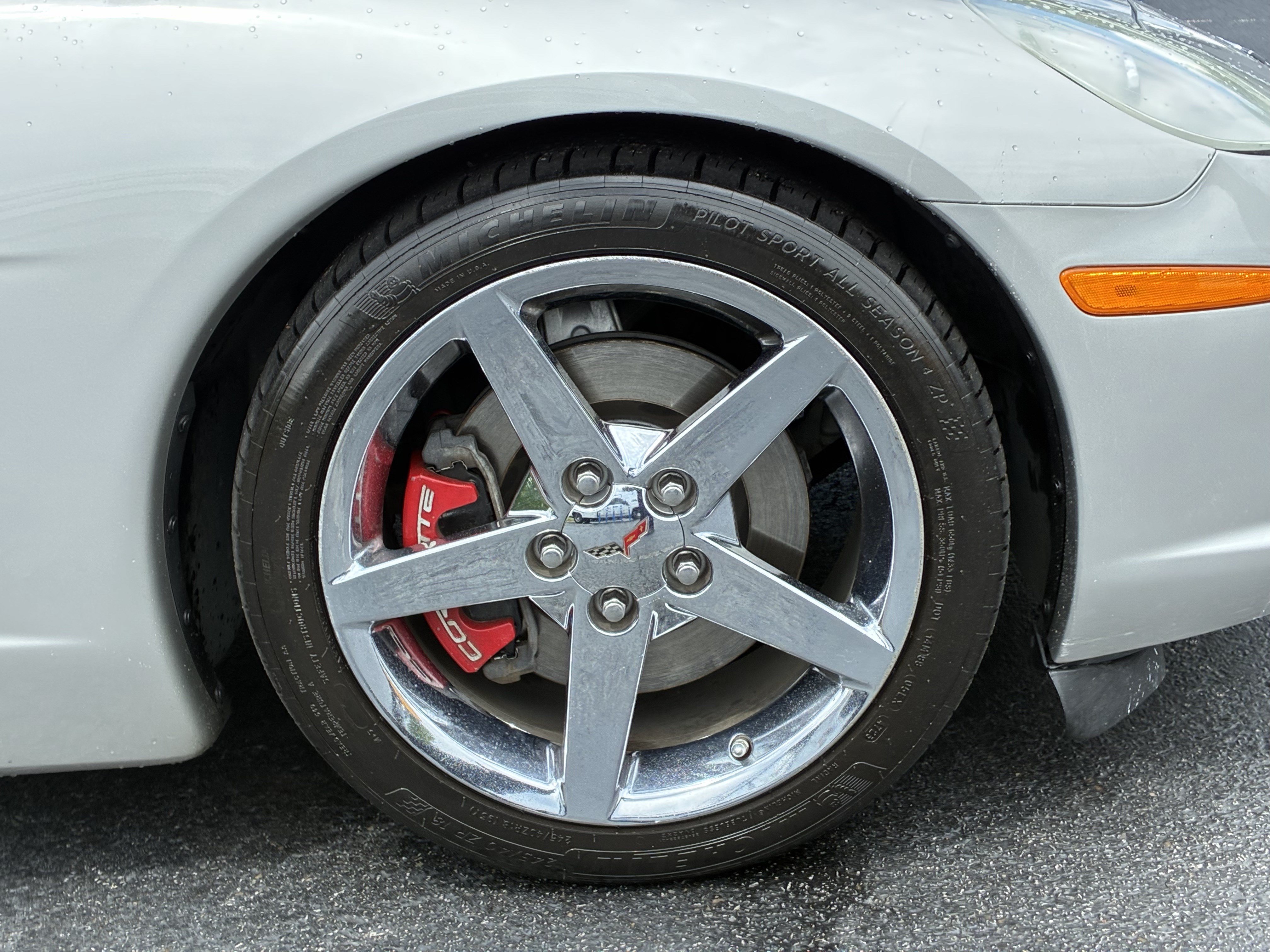Used 2007 Chevrolet Corvette Convertible RWD image 7