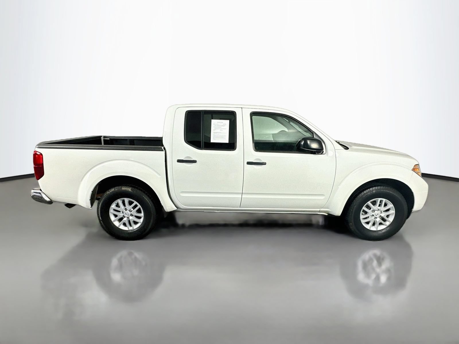 Used 2019 Nissan Frontier SV RWD image 8