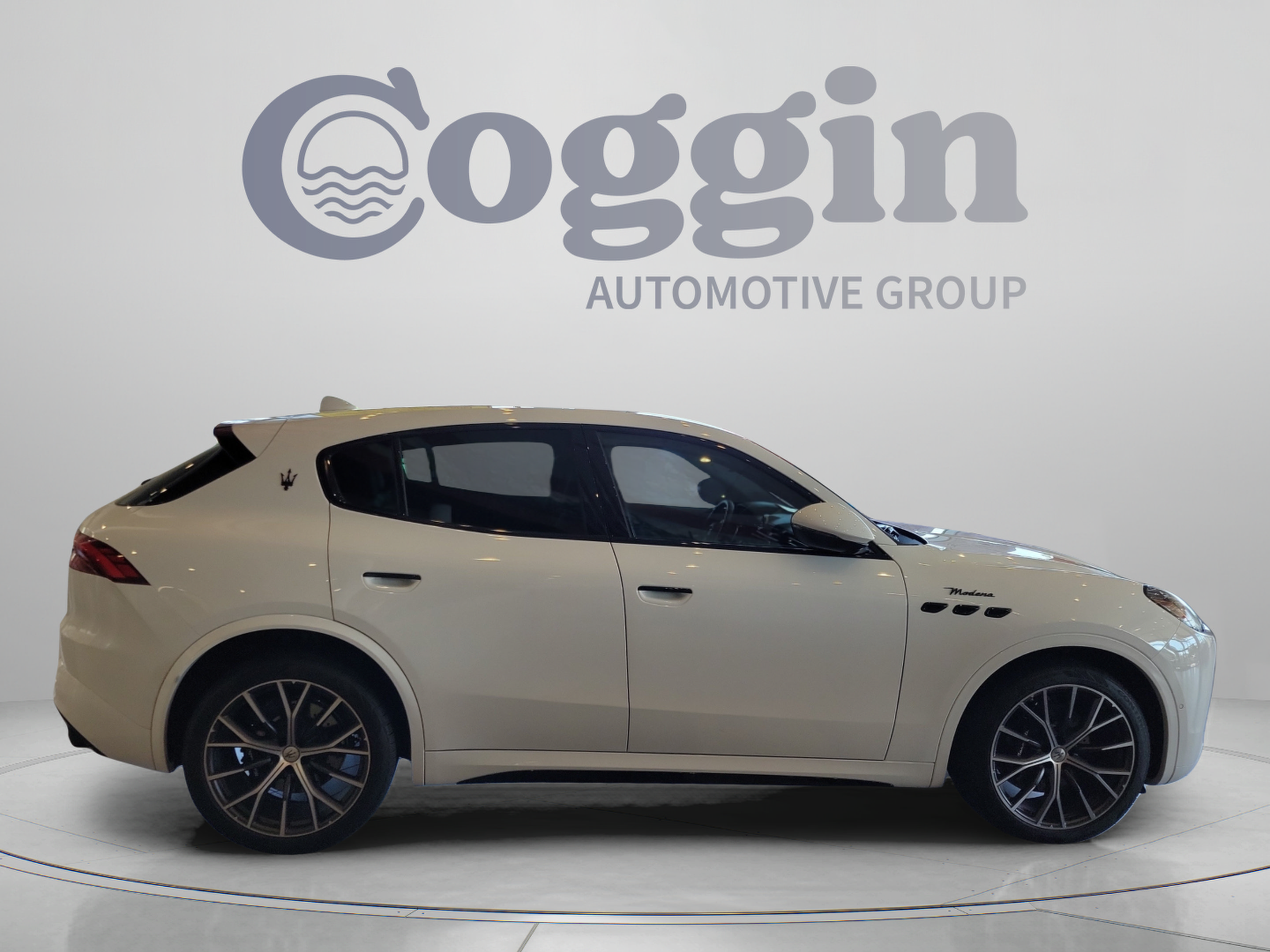 Used 2026 Maserati Grecale Modena AWD/4WD image 3