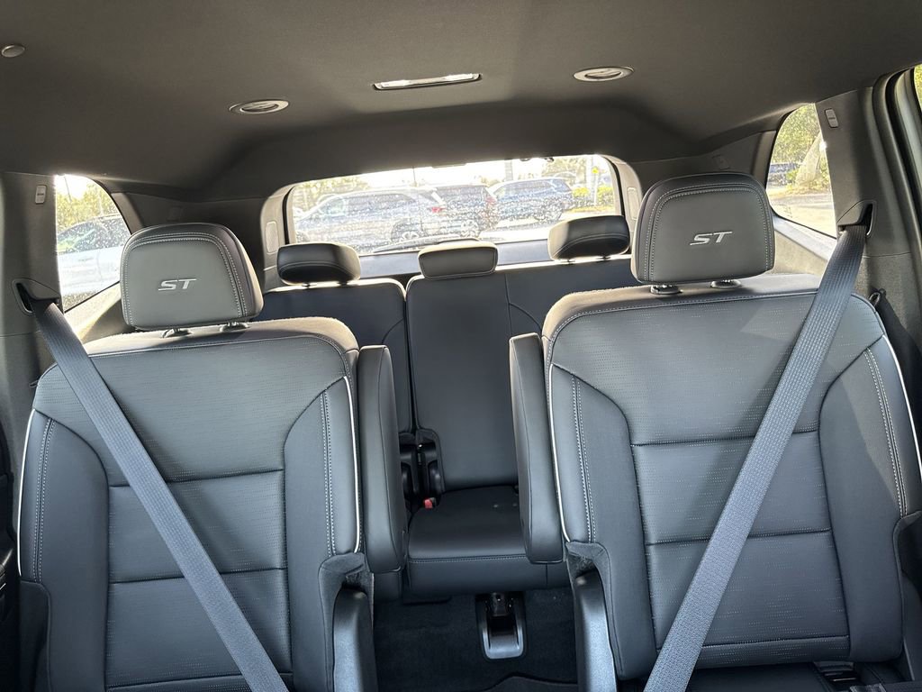 New 2026 Buick Enclave Sport Touring w/ Power Package FWD image 16