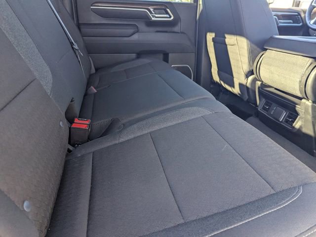 Used 2025 Chevrolet Silverado 2500 LT w/ Convenience Package image 13