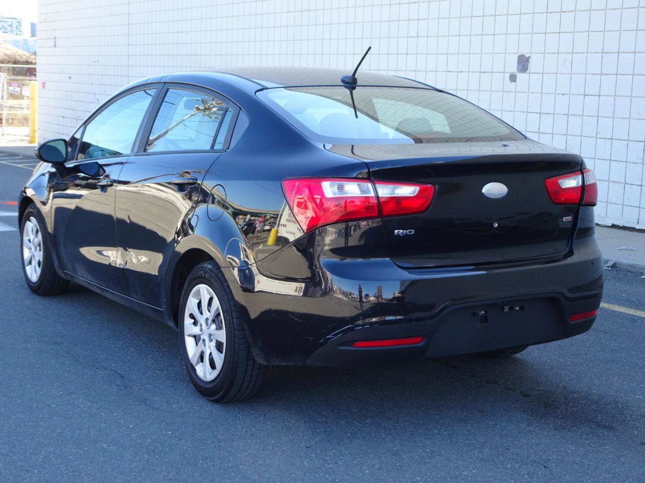 Used 2013 Kia Rio LX w/ PWR Pkg image 5