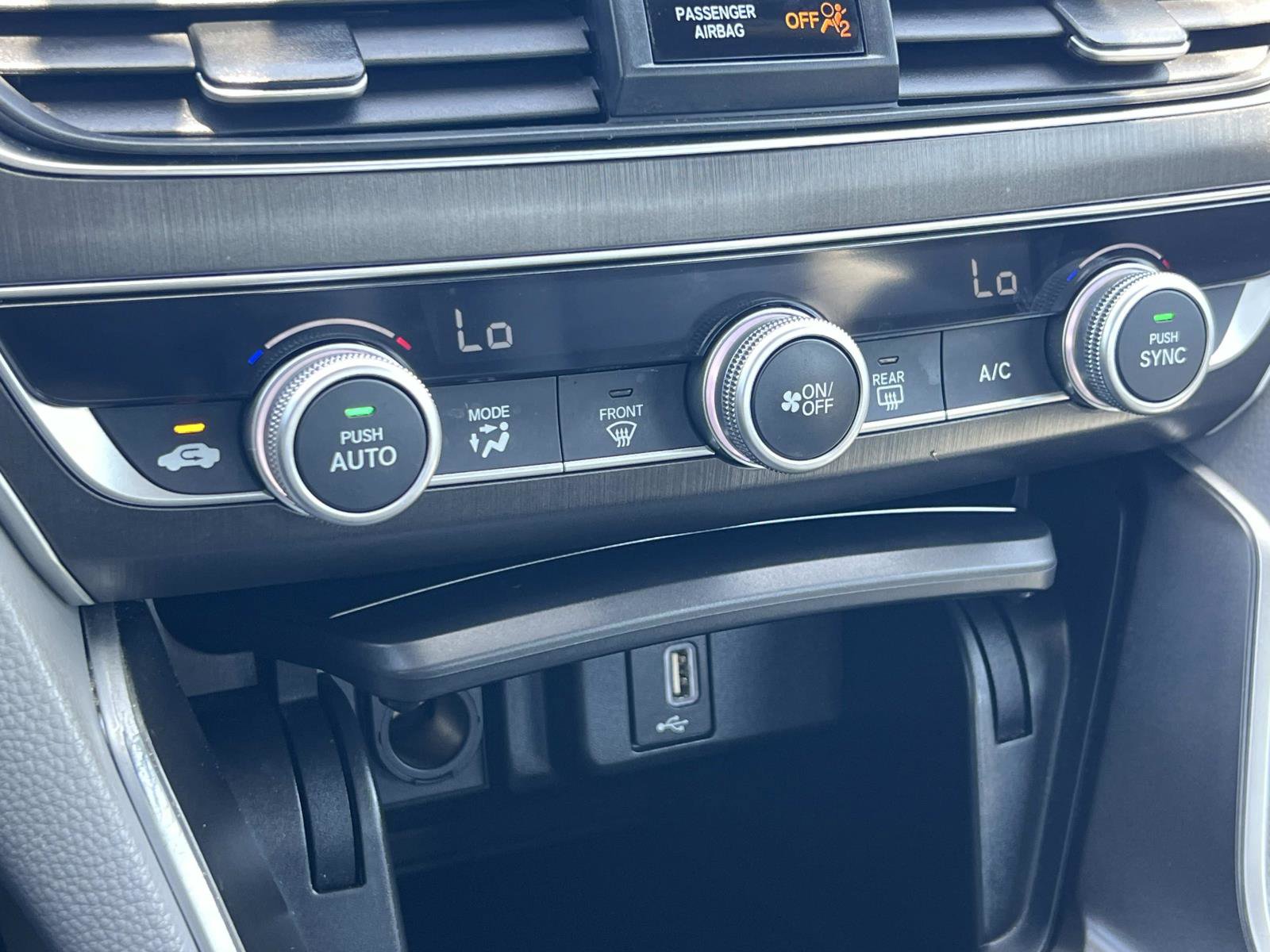 Certified 2018 Honda Accord LX image 14