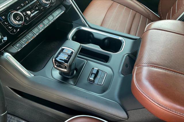 Used 2024 GMC Sierra 1500 Denali Ultimate image 16