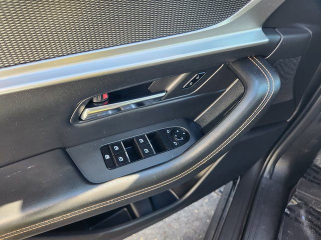 Used 2024 MAZDA CX-90 3.3 Turbo w/ Preferred Plus image 11