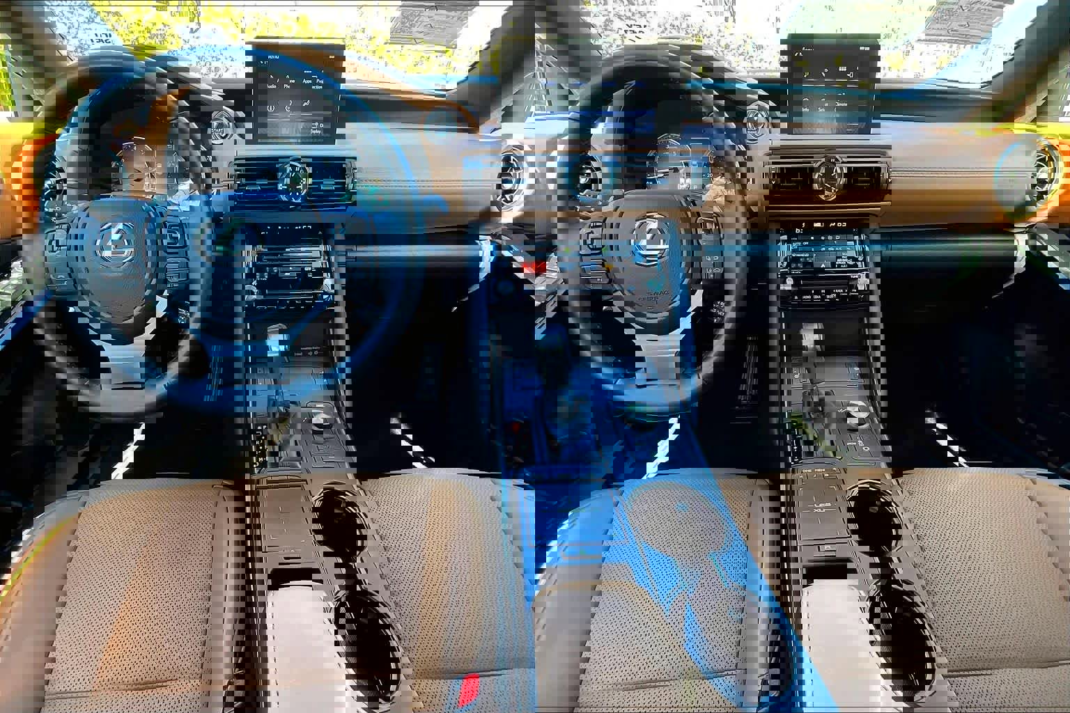 Certified 2025 Lexus IS 300 F Sport image 14