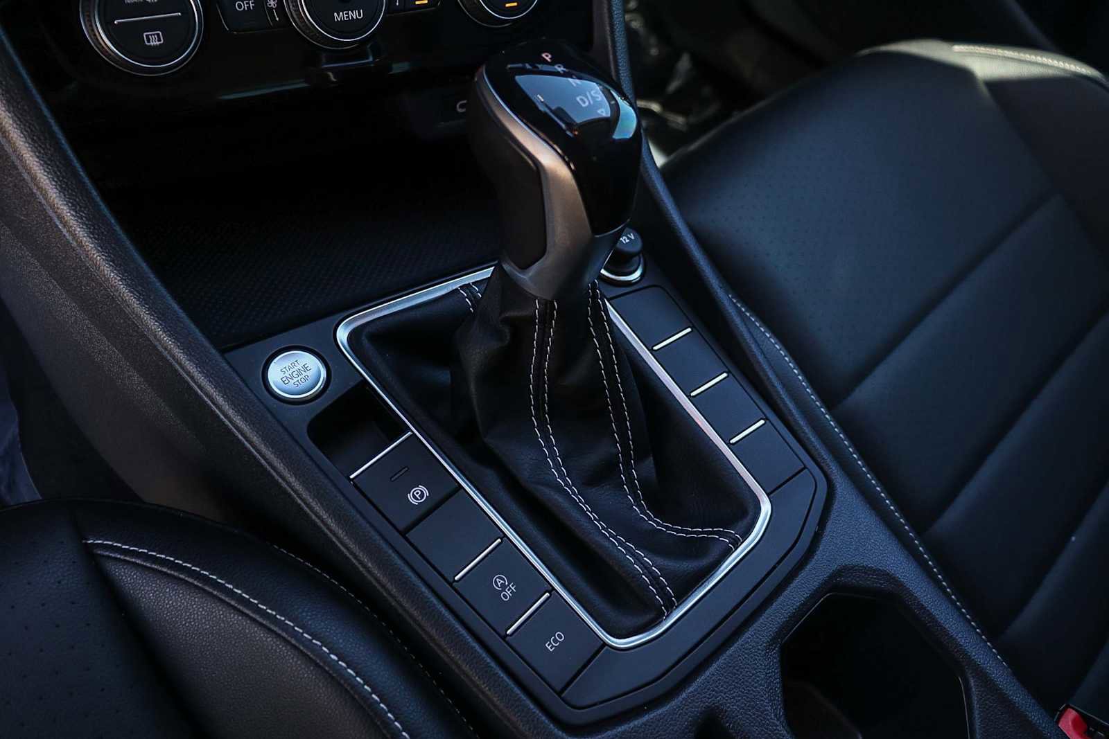 Certified 2022 Volkswagen Jetta SE image 20