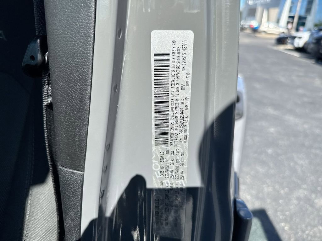 Used 2018 Jeep Wrangler Unlimited Sahara image 27