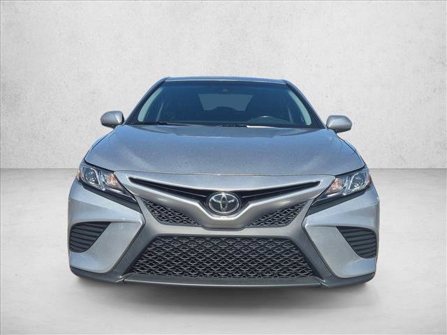 Used 2018 Toyota Camry SE FWD video 2