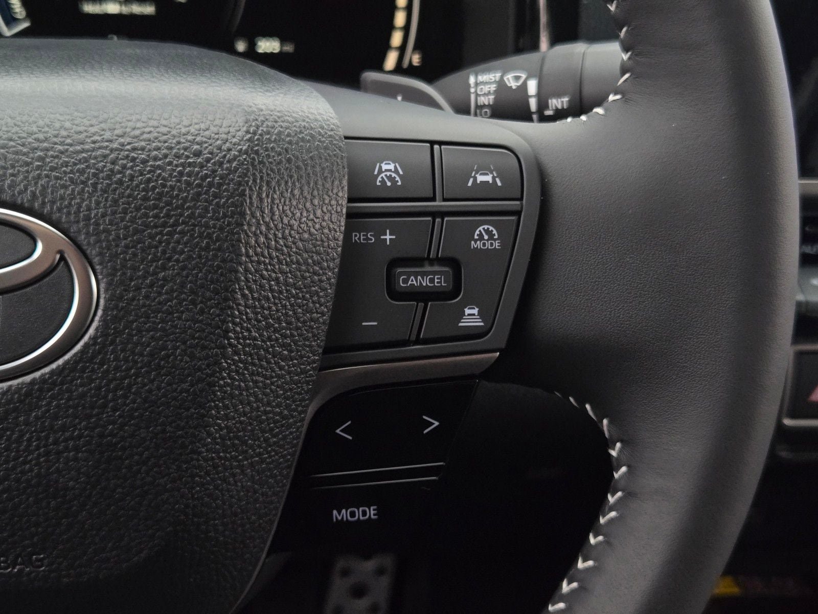 Certified 2026 Toyota Camry SE w/ Convenience Package FWD image 20