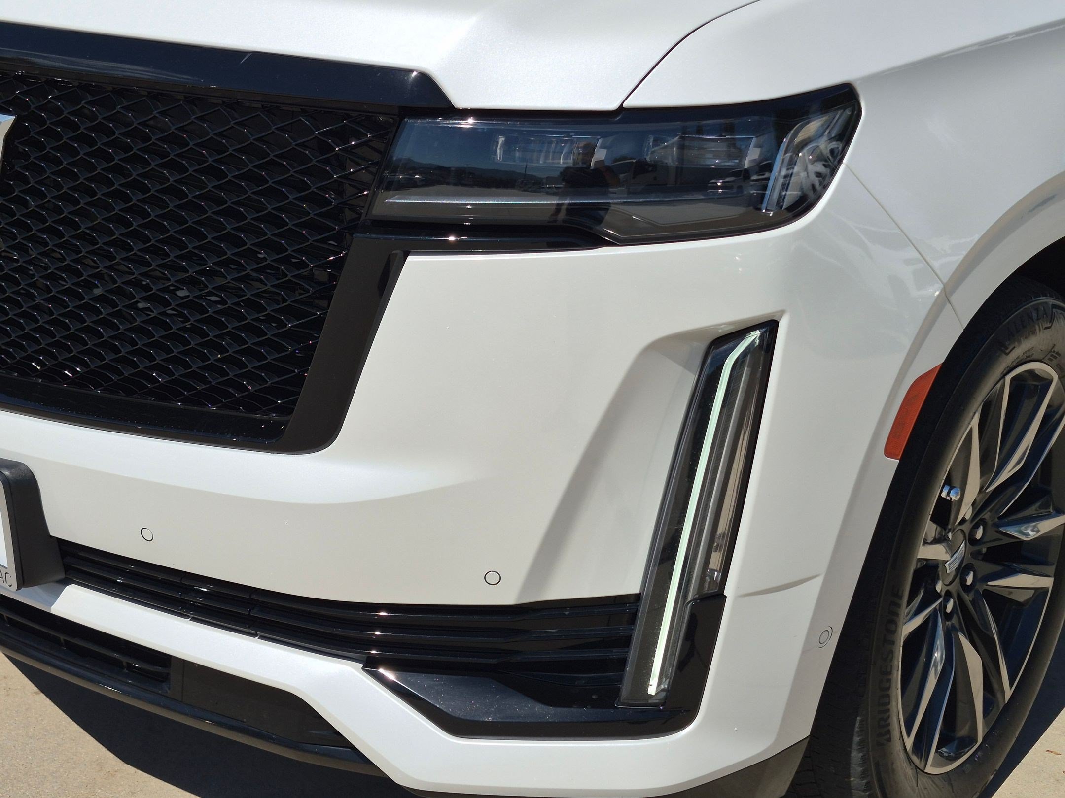 Certified 2022 Cadillac Escalade Sport Platinum AWD/4WD image 11
