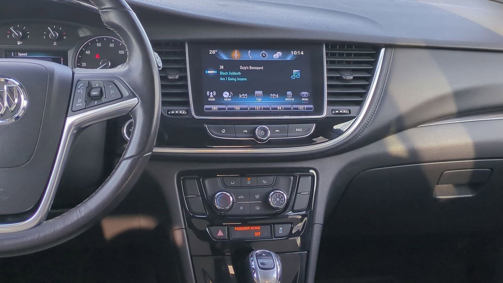 Used 2018 Buick Encore Sport Touring w/ Safety Package image 29