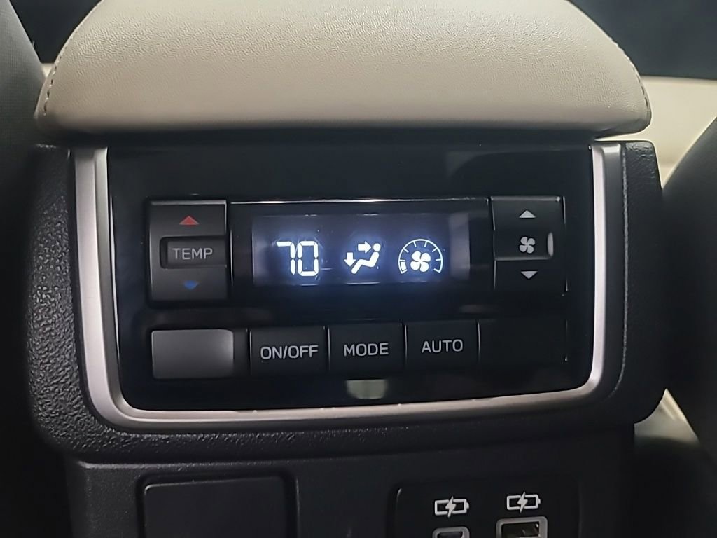 Used 2025 Subaru Ascent Premium AWD/4WD image 22