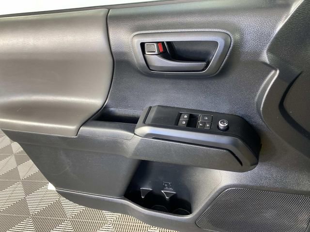 Used 2016 Toyota Tacoma SR w/ SR Convenience Package image 20
