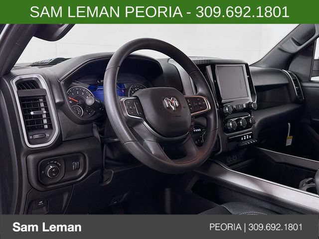 New 2026 RAM 1500 Express AWD/4WD image 9
