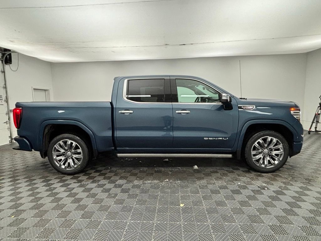 New 2026 GMC Sierra 1500 Denali image 9