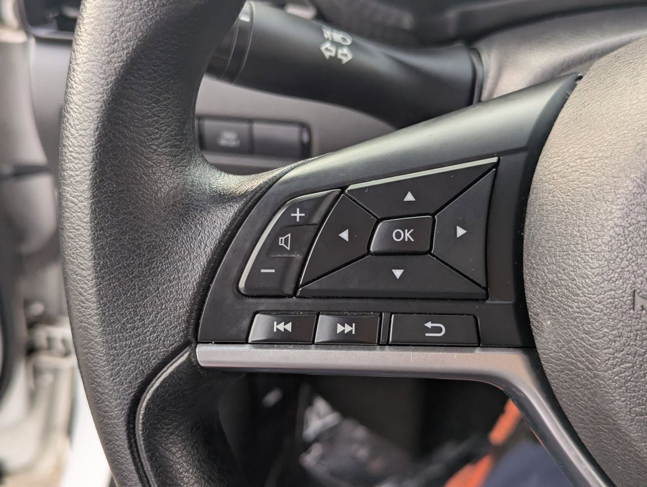 Certified 2024 Nissan Sentra SV image 29