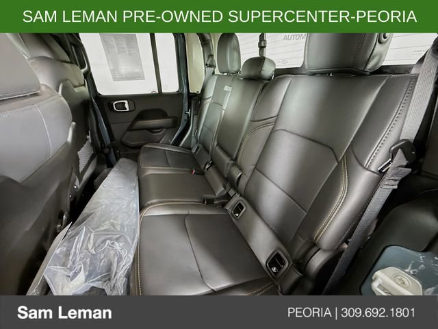 Used 2025 Jeep Gladiator High Tide image 23