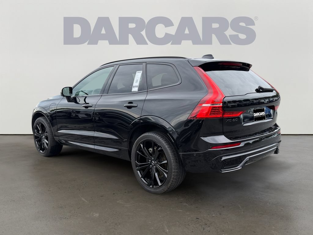 Certified 2025 Volvo XC60 T8 Ultra w/ Climate Package AWD/4WD image 4