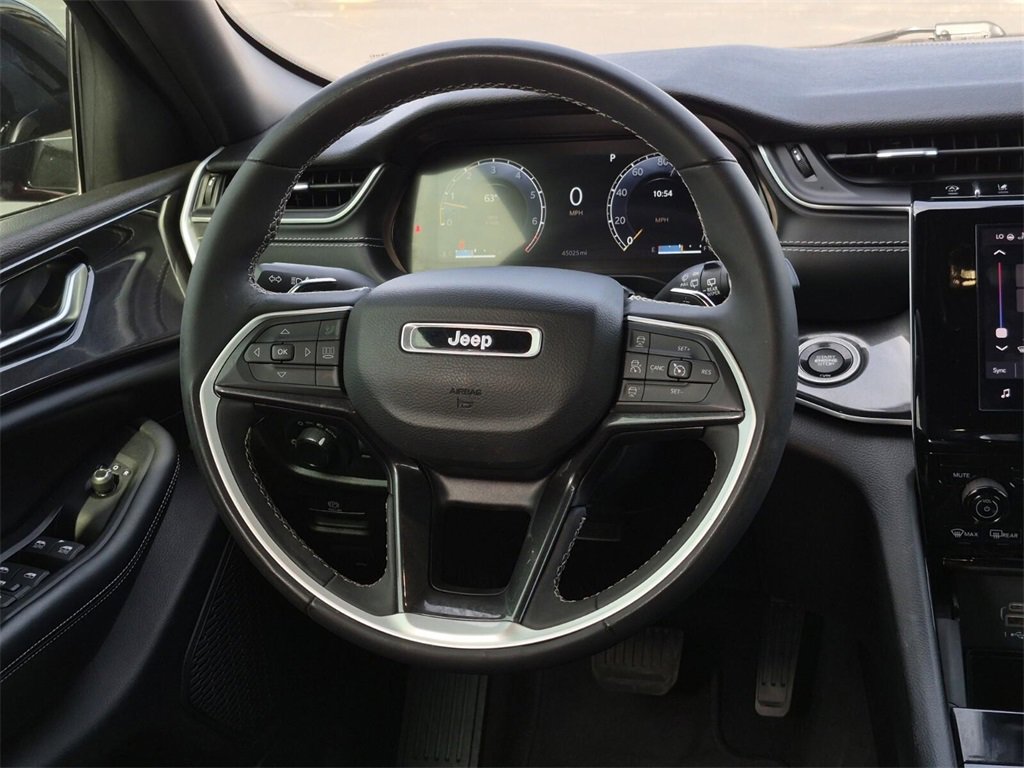 Used 2023 Jeep Grand Cherokee Altitude image 33