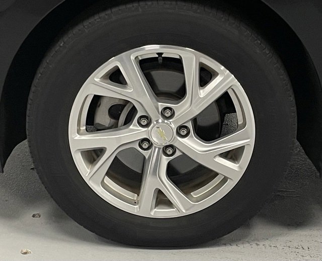 Used 2019 Chevrolet Equinox LT image 8