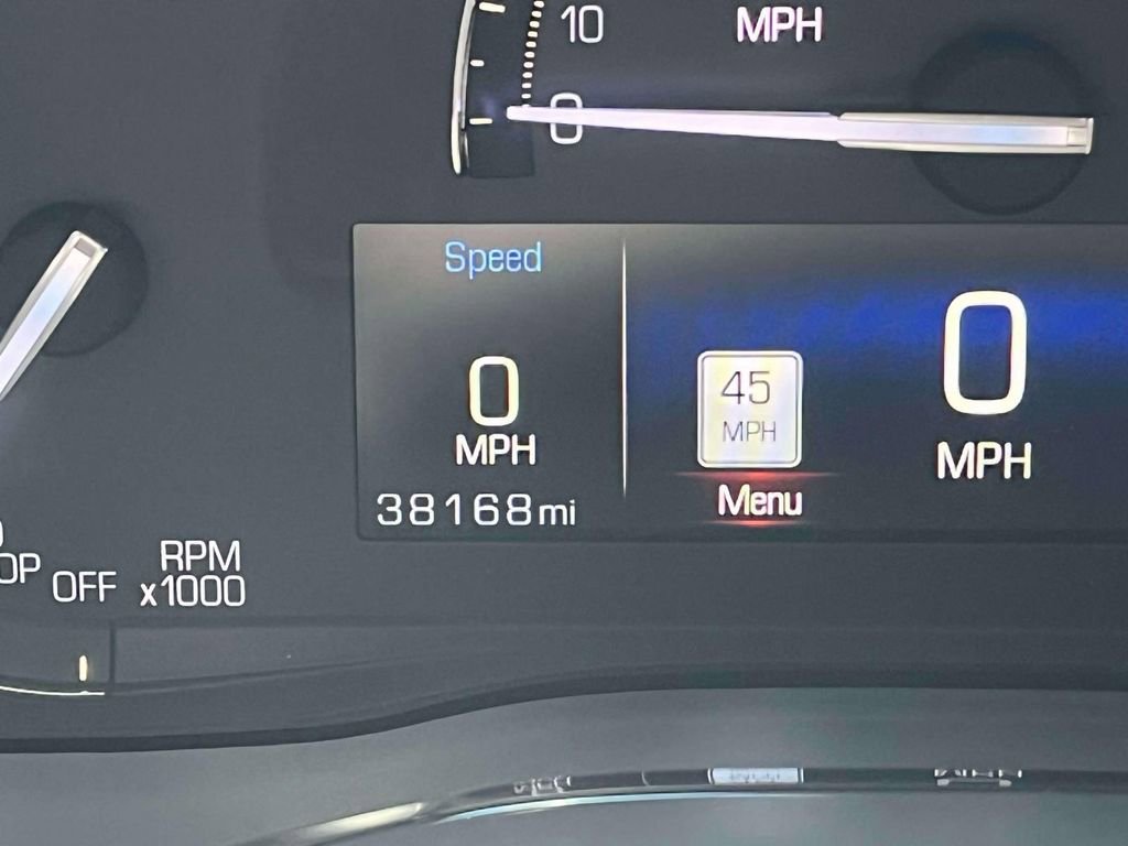Used 2017 Cadillac XT5 Premium Luxury FWD image 38