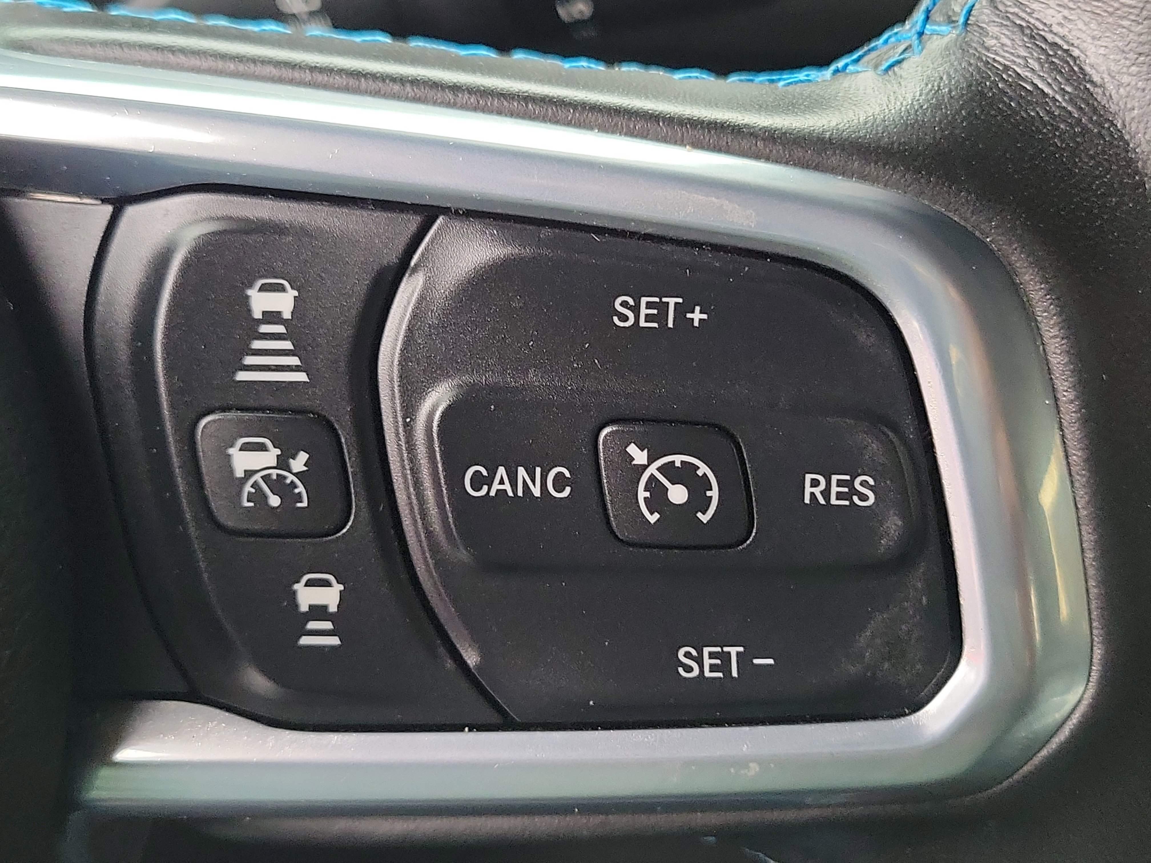 Used 2021 Jeep Wrangler Unlimited Rubicon 4xe w/ Cold Weather Group image 18