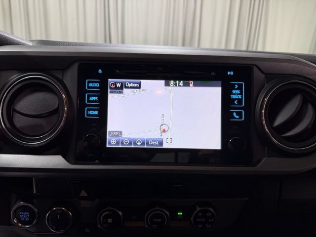 Used 2016 Toyota Tacoma TRD Off-Road w/ Towing Package AWD/4WD image 13
