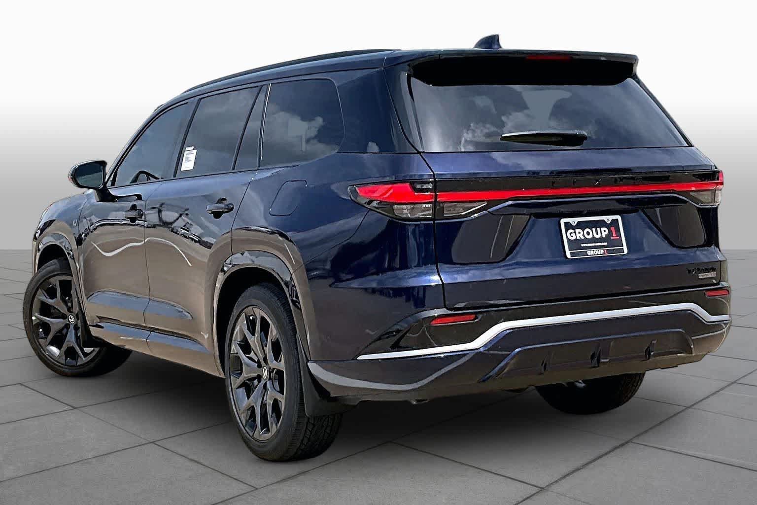 New 2026 Lexus TX 500h AWD w/ Technology Package image 12