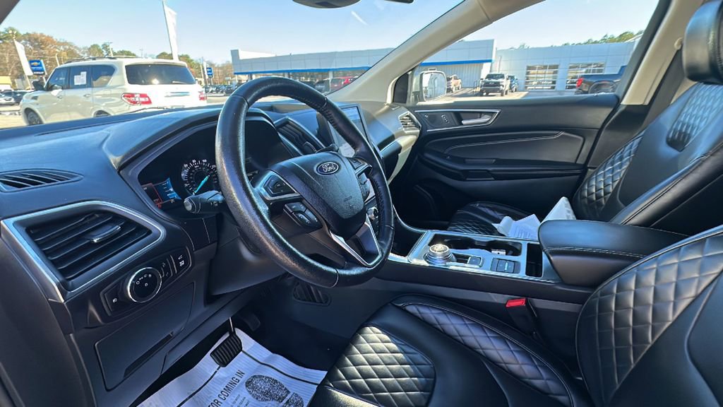 Used 2023 Ford Edge Titanium w/ Equipment Group 301A image 11