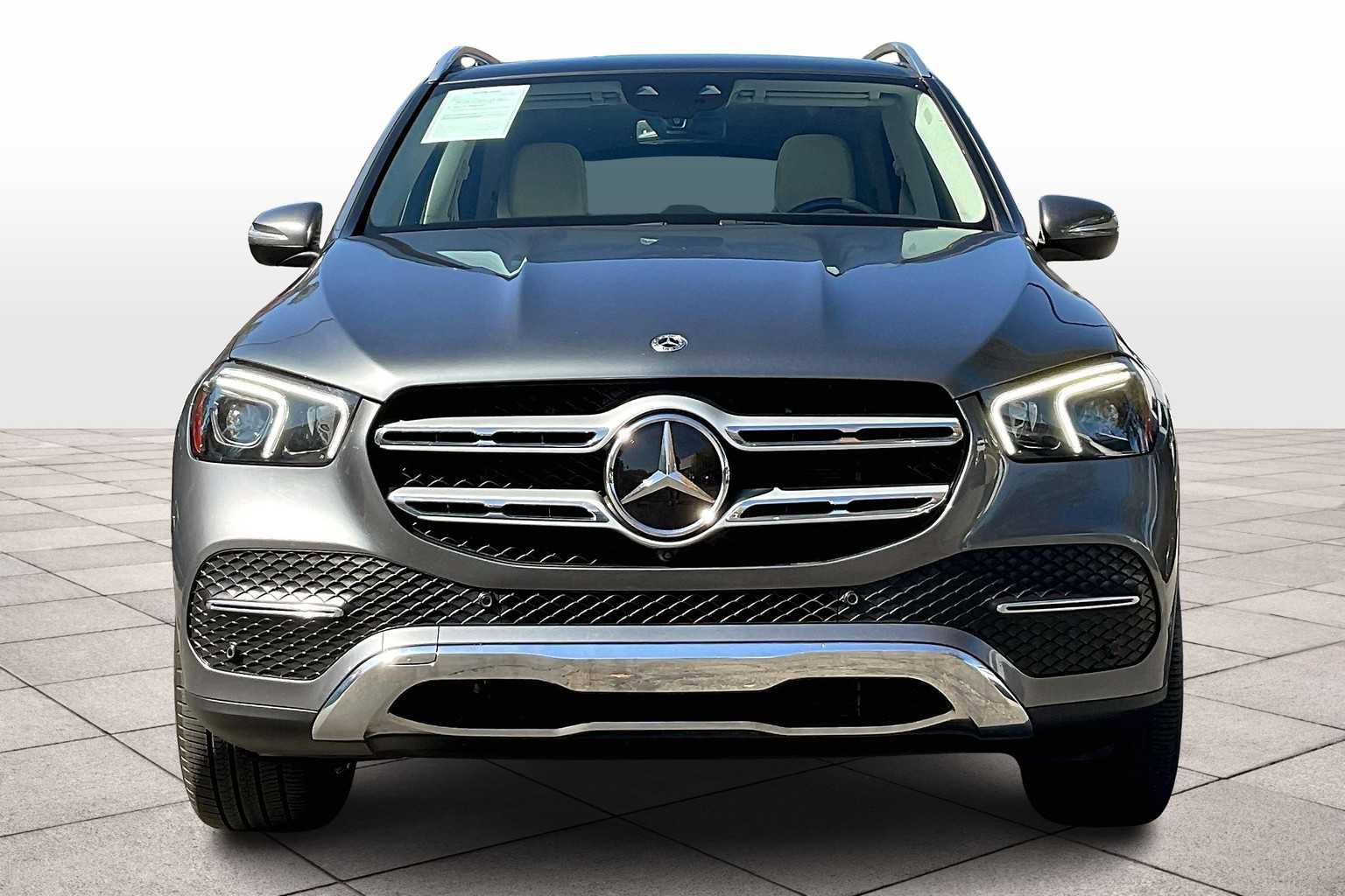 Used 2022 Mercedes-Benz GLE 350 4MATIC image 3