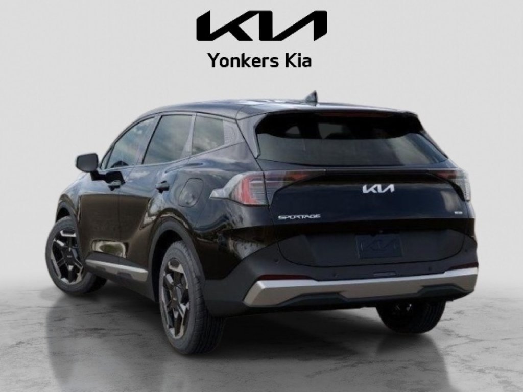 Used 2026 Kia Sportage S AWD/4WD image 4