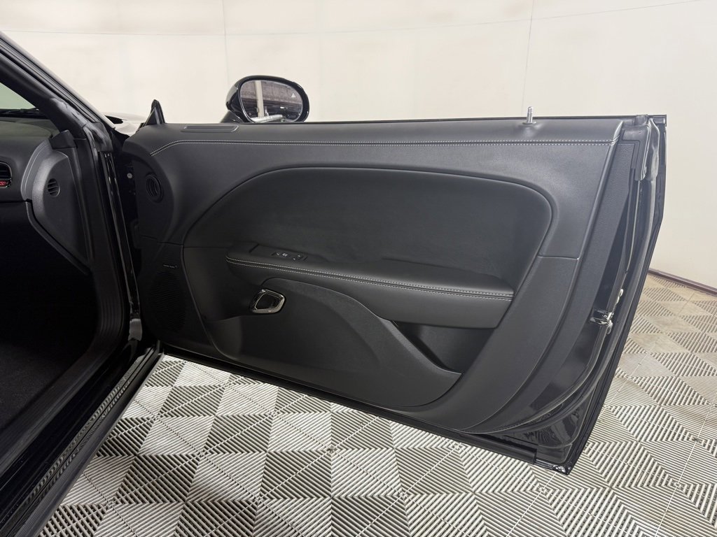 Used 2023 Dodge Challenger SRT Hellcat image 23