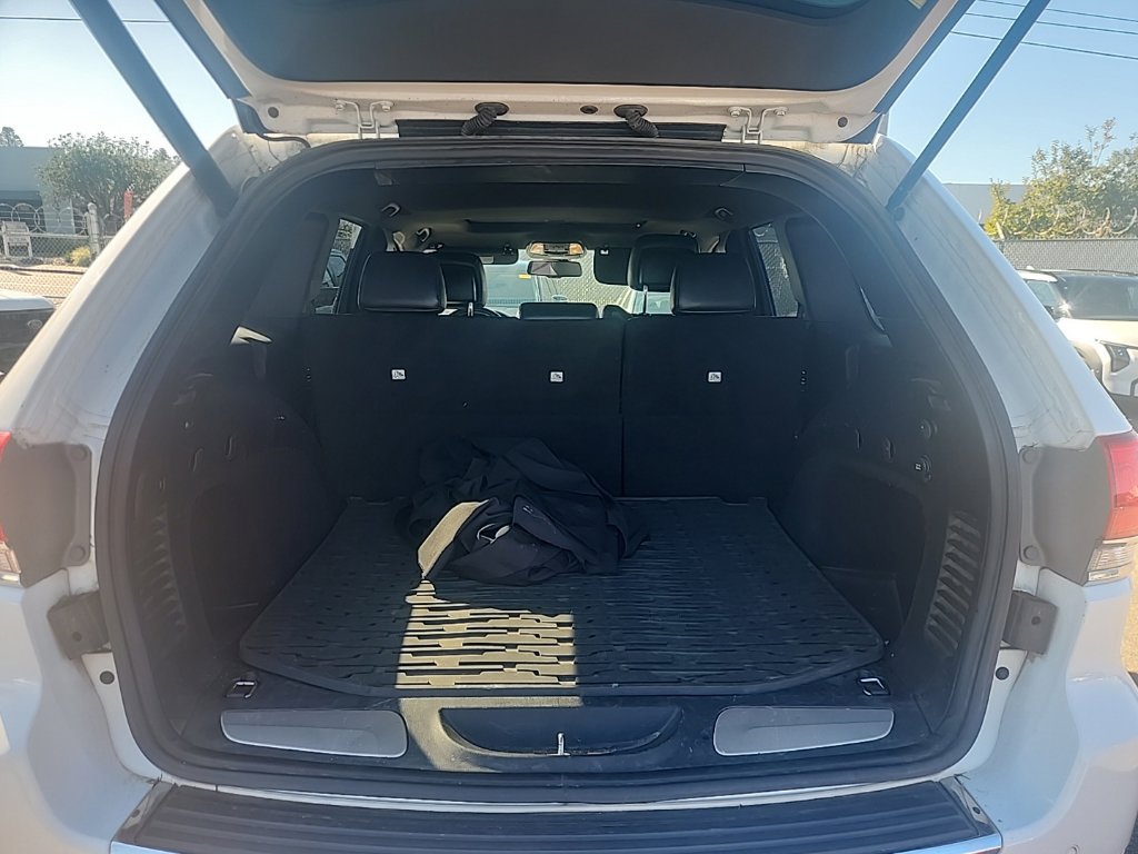 Used 2015 Jeep Grand Cherokee Limited RWD image 17
