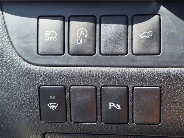 Used 2018 Toyota Highlander Limited FWD image 9