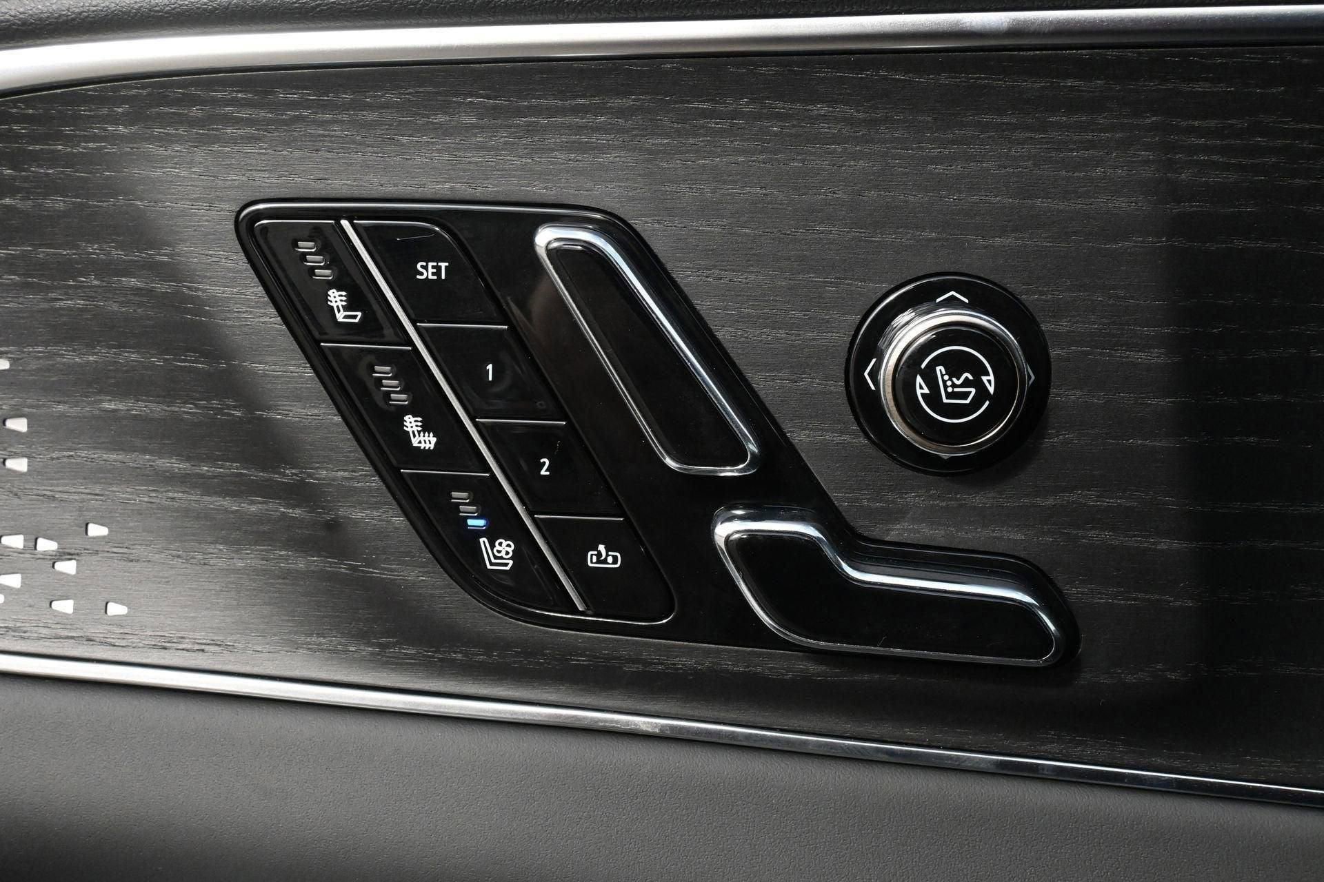 New 2026 Cadillac Lyriq V w/ LPO, Floor Liner Package image 78