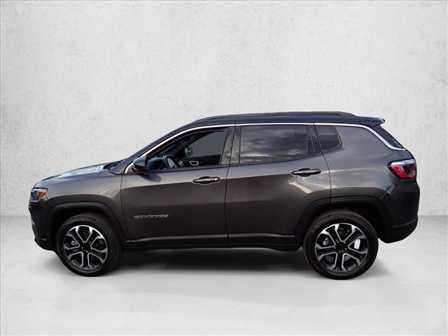 Used 2023 Jeep Compass Limited AWD/4WD image 2