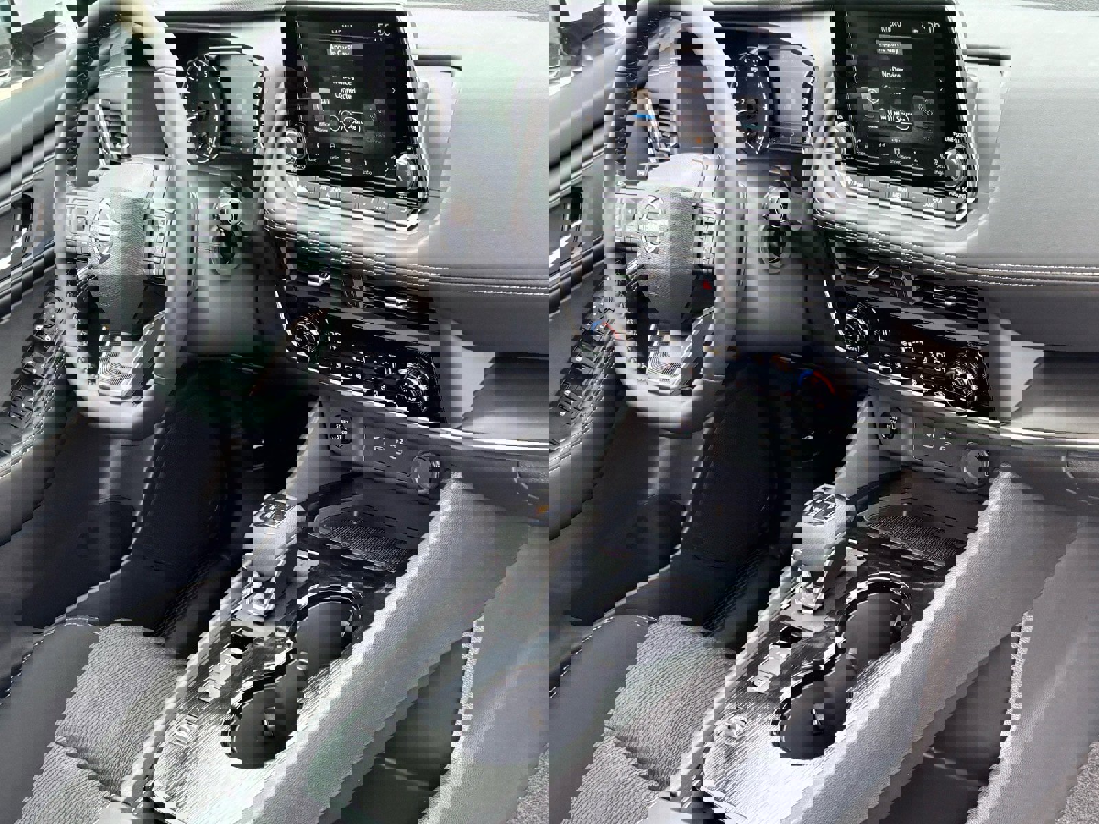 New 2026 Nissan Rogue SV image 11