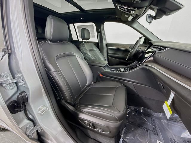 New 2025 Jeep Grand Cherokee Limited image 29