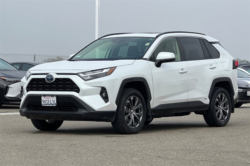 Certified 2023 Toyota RAV4 XLE Premium image 10