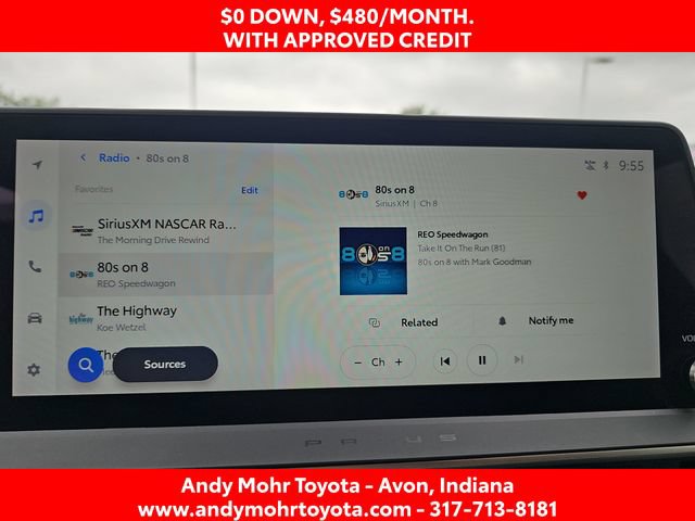 Used 2024 Toyota Prius XLE FWD image 19