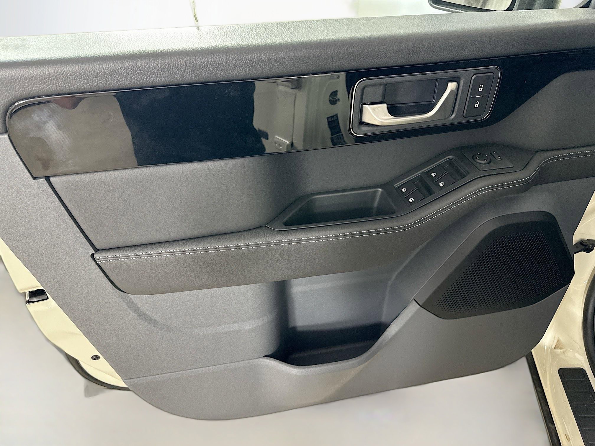 New 2026 INEOS Grenadier AWD/4WD image 17