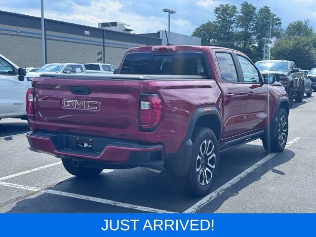Used 2025 GMC Canyon AT4 w/ Nightfall Edition AWD/4WD image 5