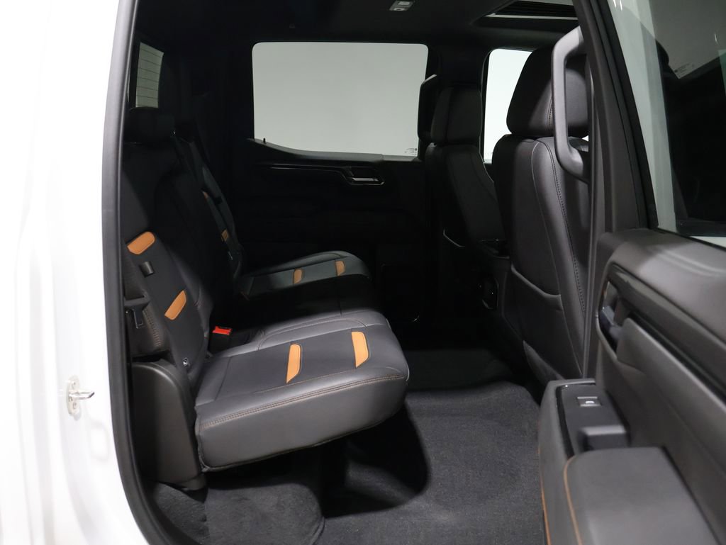 Used 2024 GMC Sierra 1500 AT4 w/ Technology Package image 23