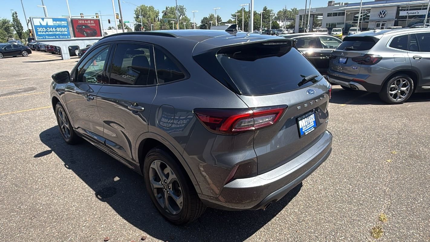 Used 2024 Ford Escape ST-Line image 5